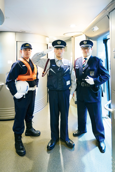 何も起きないこと」が我々の誇り＞ 東海道新幹線を守る警備のプロ 警備員